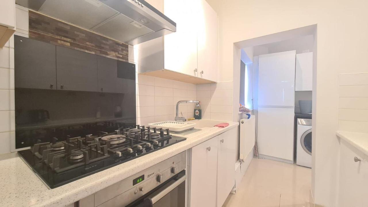Cosy Room In East Ham London Ngoại thất bức ảnh