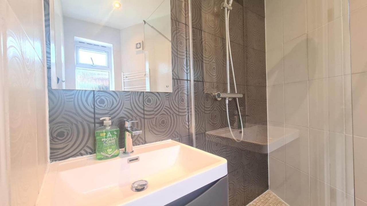 Cosy Room In East Ham London Ngoại thất bức ảnh